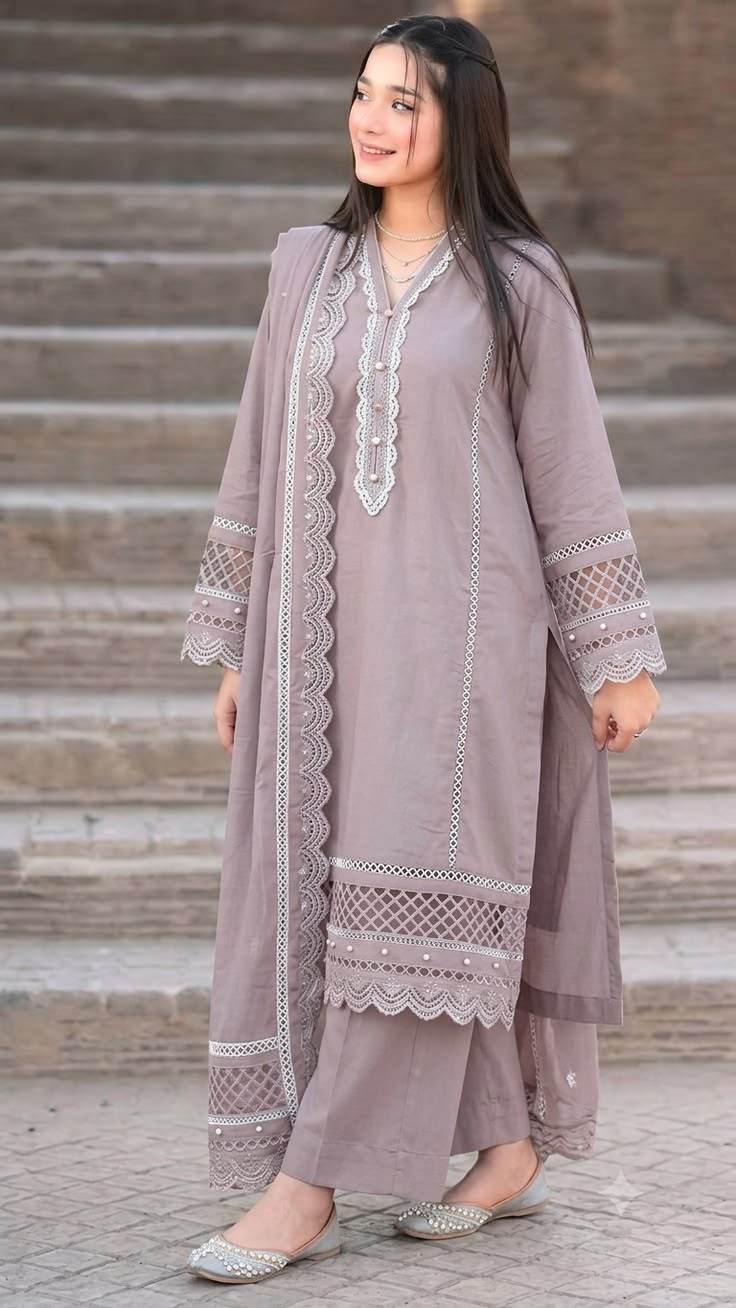 Mauve Lace-Detail Three-Piece